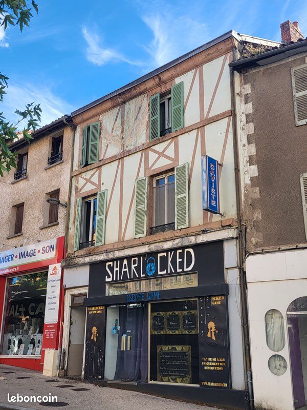 Immeuble 9 pièces 260 m² · à Decazeville · 260 m² · 80 000 €
