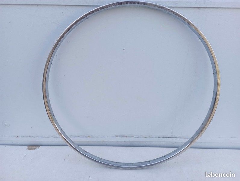 Roue avant vélo vintage 650B - Jante Rigida