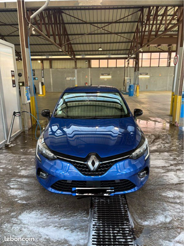 Renault clio V (image 1)
