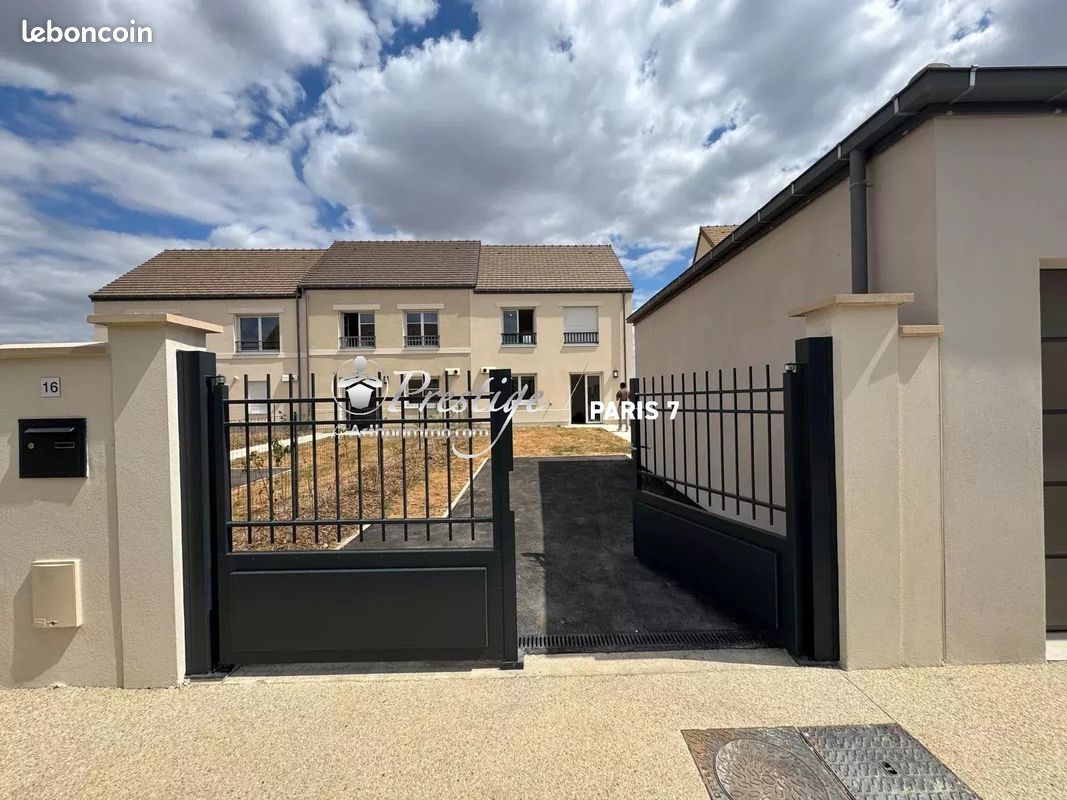 Maison 3 pièces 71 m² · à Coupvray · 71 m² · 1 097 €