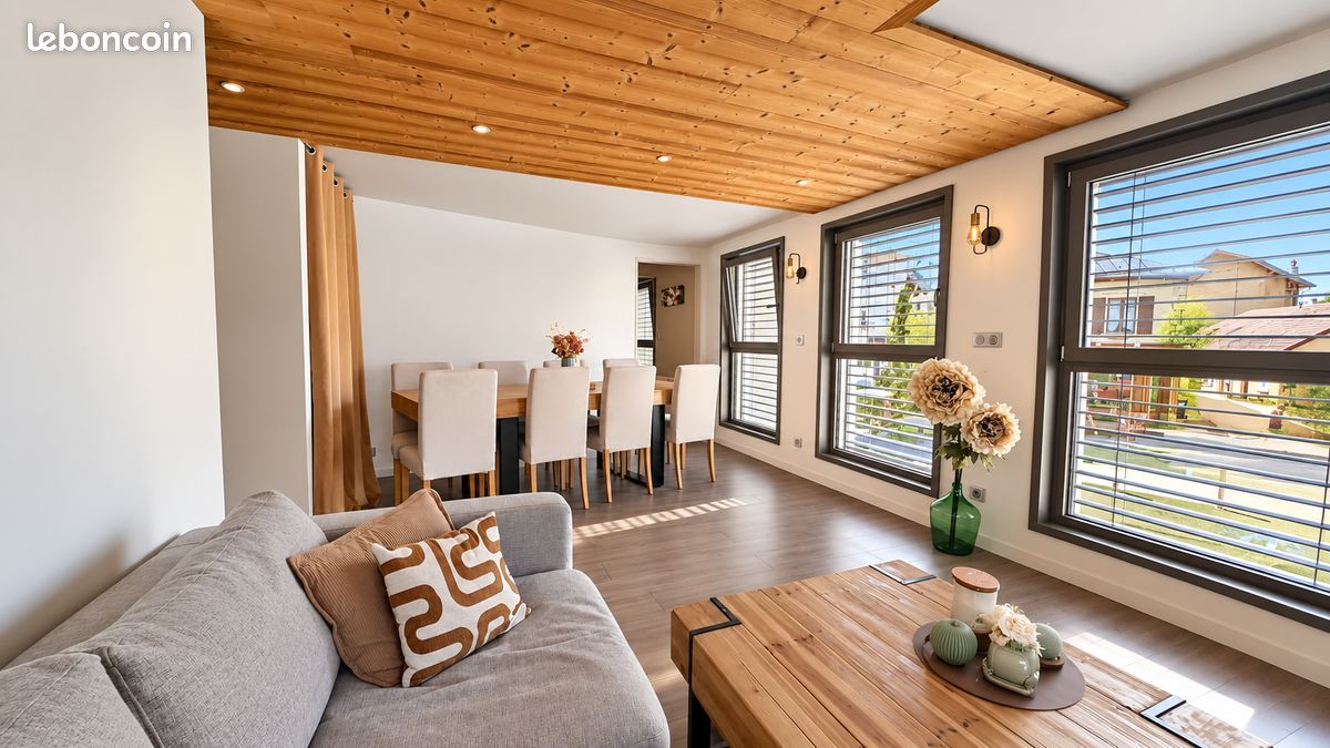 Appartement 2 pièces 55 m² · à Pontarlier · 55 m² · 215 000 €