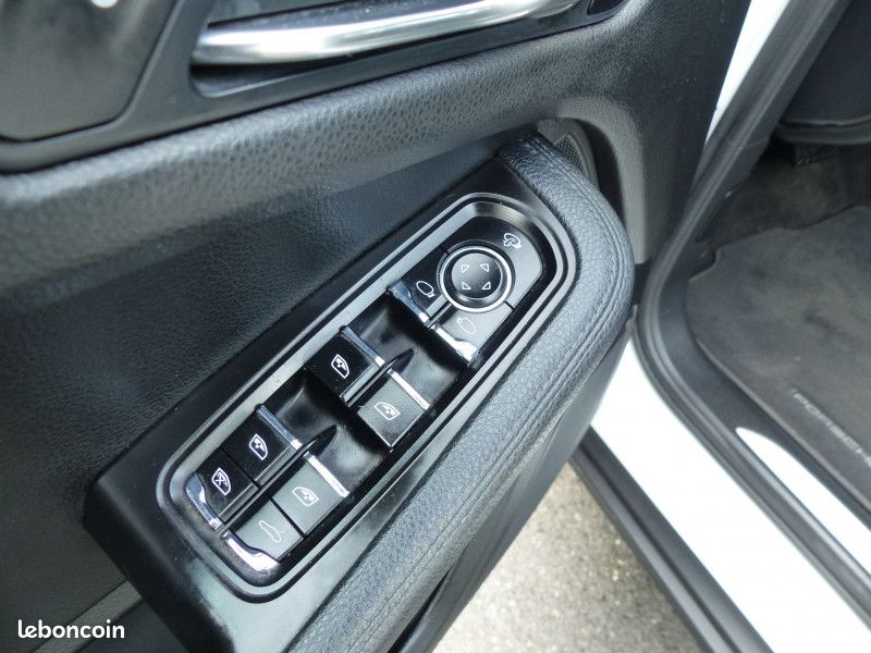 Porsche MACAN (95B) 3.0 V6 258CH S DIESEL PDK (image 18)