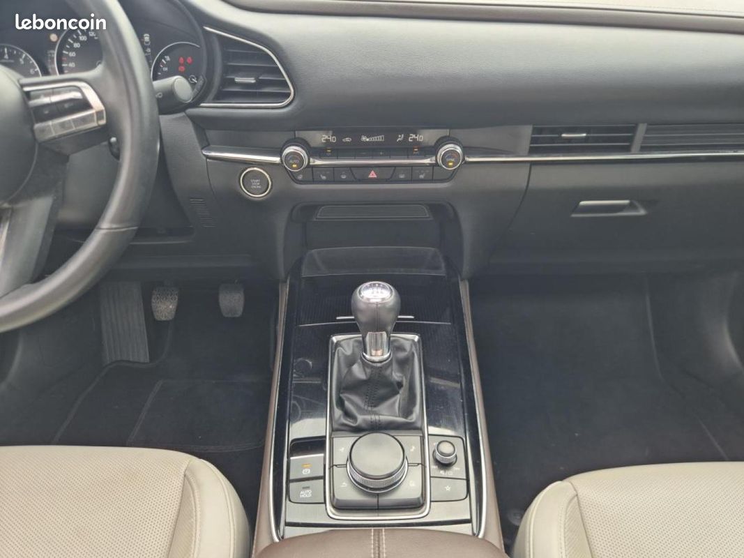 Mazda CX-30 2.0 e-SKYACTIV-X M-Hybrid 186ch 4x4 Exclusive Cuir Pure White Bose (image 11)