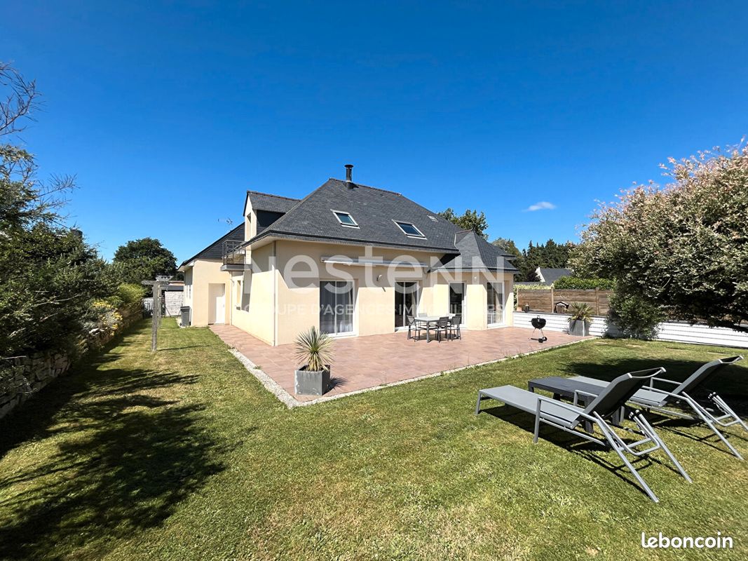 Maison 6 pièces 138 m² · à Plumelec · 138 m² · 322 000 €