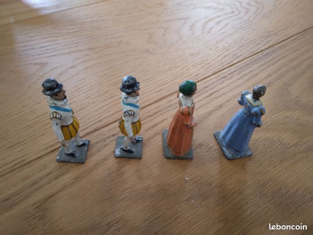 4 soldats plomb historique Vertunni ? - Collection