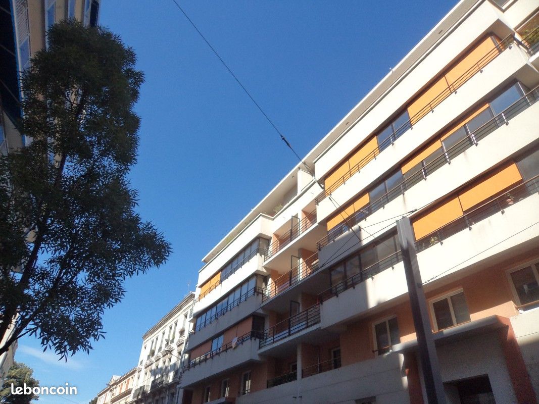 Appartement 1 pièce 34 m² · à Saint-Étienne · 34 m² · 400 €/mois