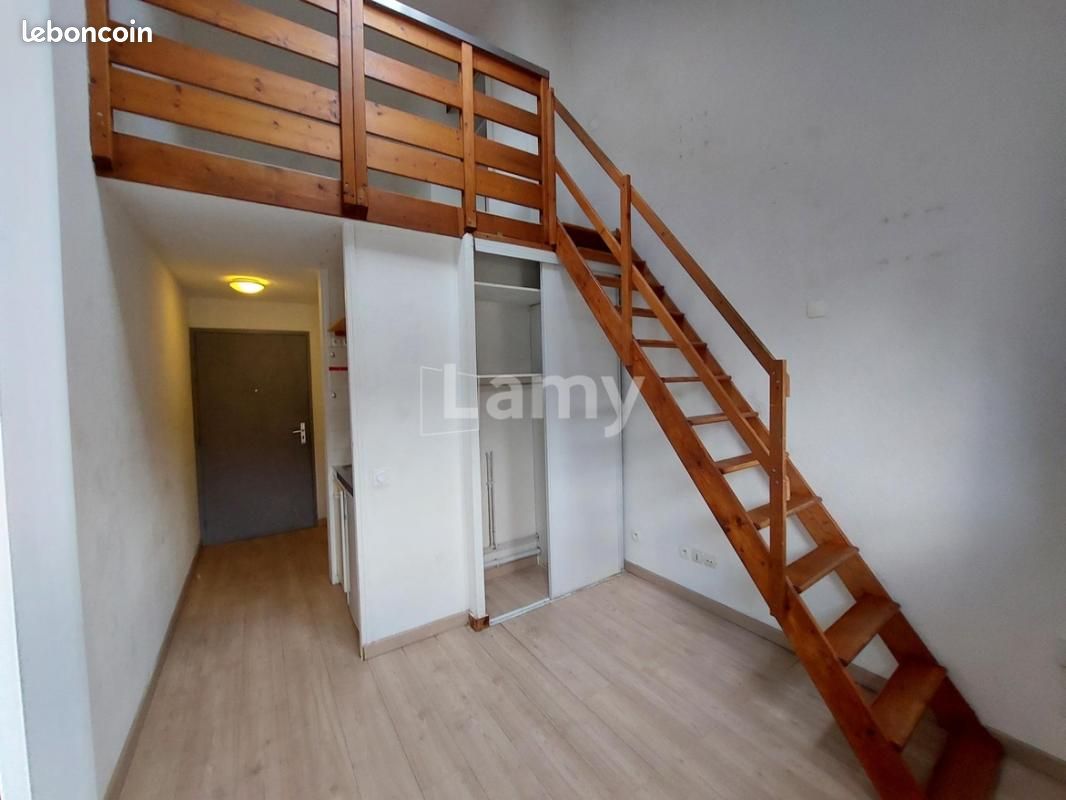 Appartement 1 pièce 23 m² · à Grenoble · 23 m² · 399 €