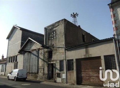 Immeuble 166 m² Jonzac