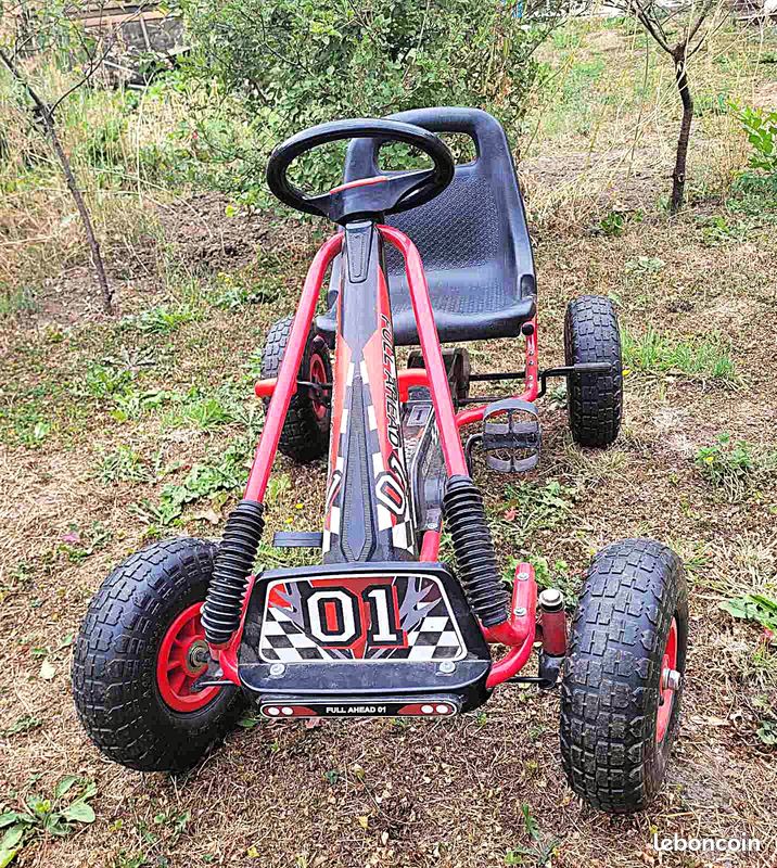 Kart à pédales enfant FULL AHEAD 01 - Siège réglable (4 à 8 ans) (image 2)
