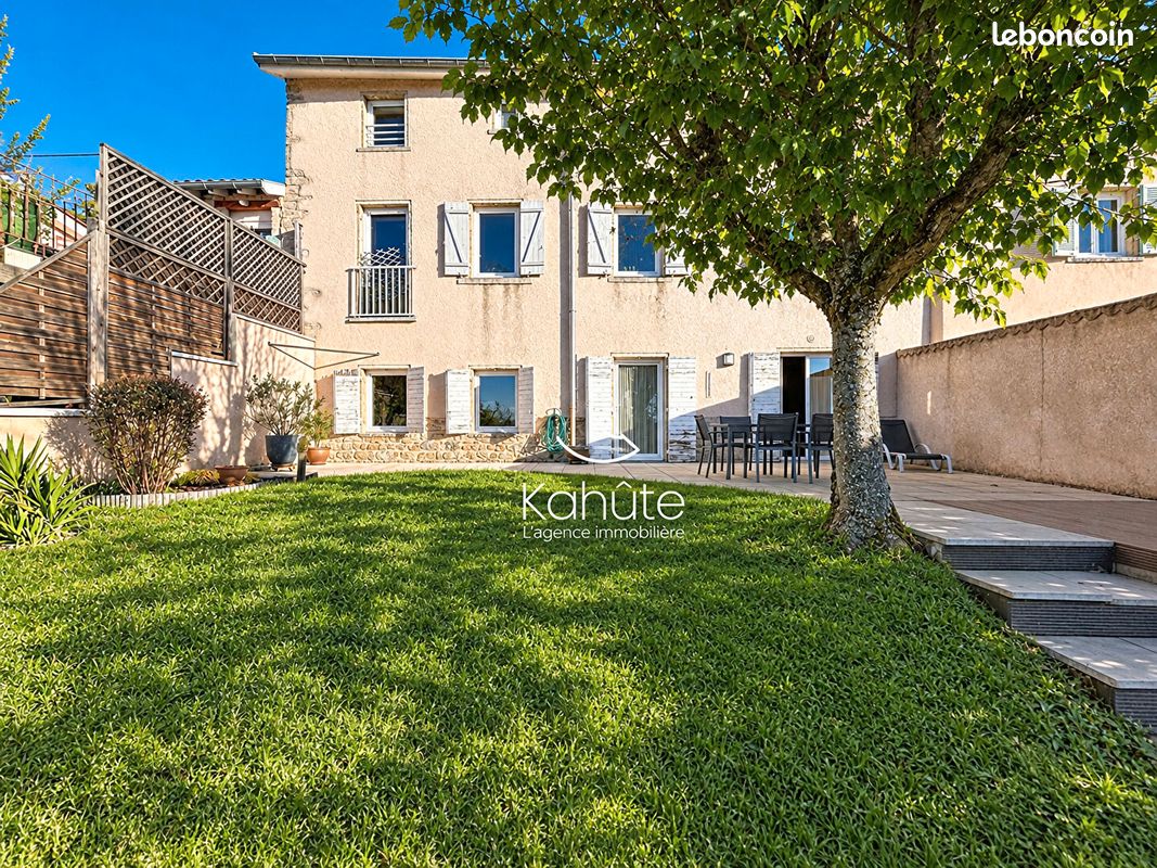 Maison 4 pièces 120 m² · à Saint-Didier-au-Mont-d'Or · 120 m² · 530 000 €