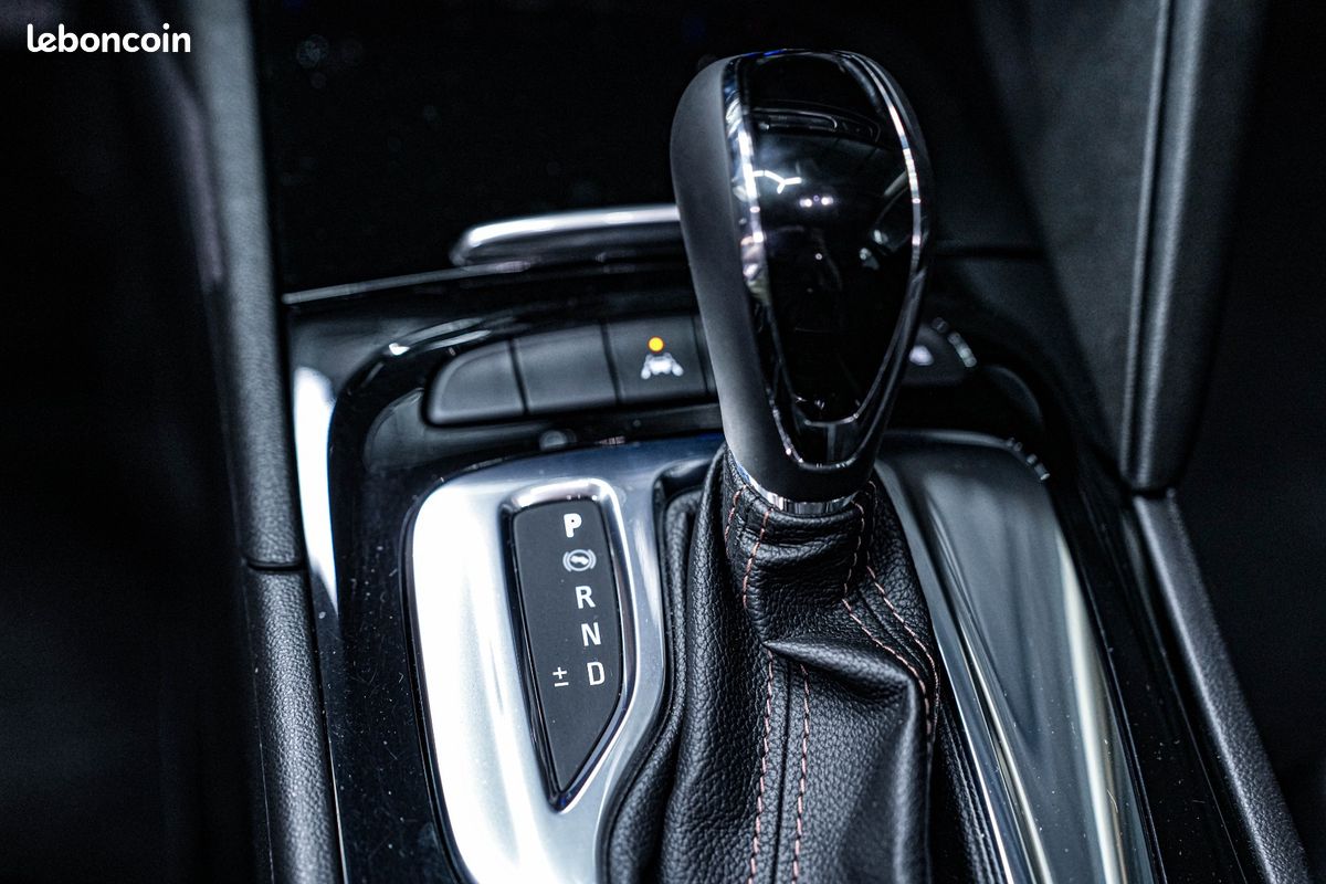 Opel Insignia Grand Sport 1.5 D 122ch - Caméra - Carplay - Visible dans notre showroom (image 25)