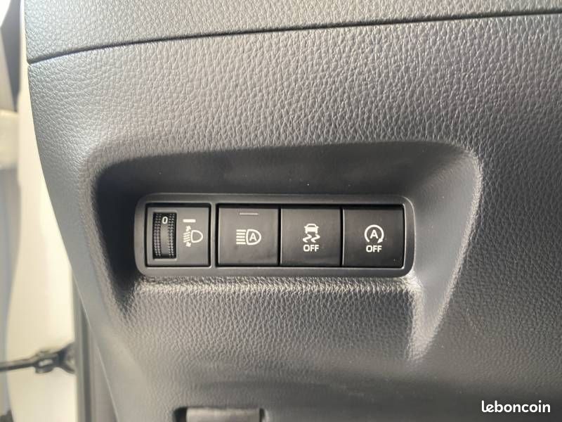 Toyota aygo x 1.0 VVT-i 72 Active (image 17)