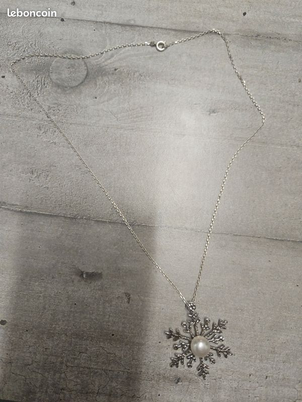 Collier de mariée élégant avec perle nacrée Swarovski sur fine chaîne perlée en Argent 925 Collier de mariée élégant avec perle nacrée Swarovski sur fine chaîne perlée en Argent 925