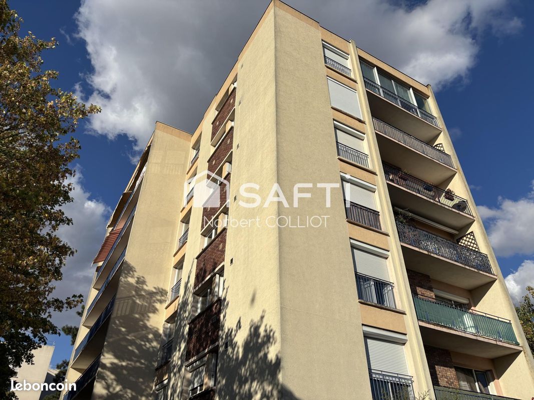 Appartement 1 pièce 27 m² · à Maurepas · 27 m² · 119 000 €