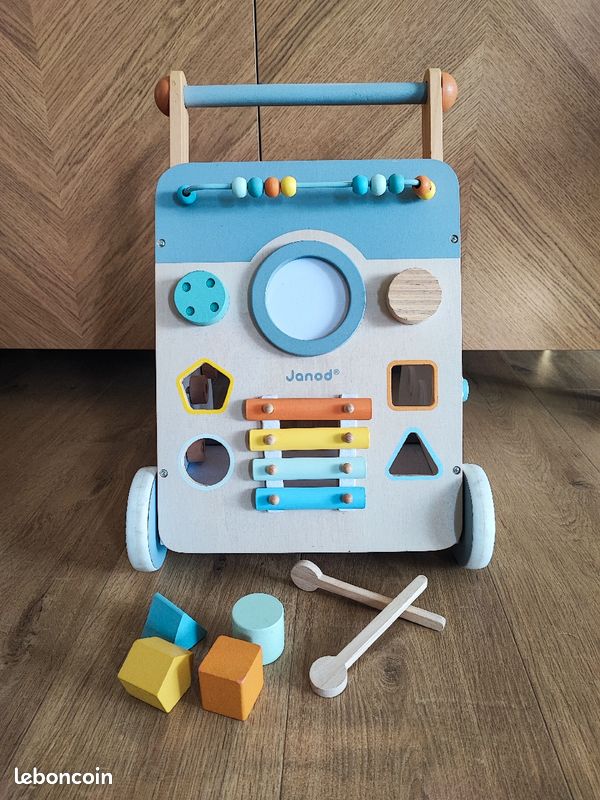 Chariot Trotteur Bois Janod Janod Chariot Pousseur En Bois