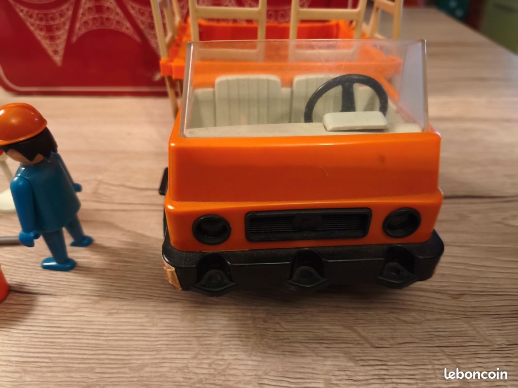 Playmobil - 3207 - Maman et chambre de bébé refurbished