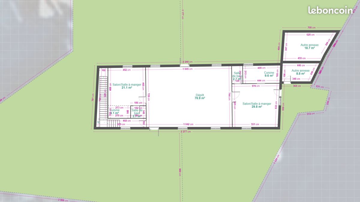 Immeuble 6 pièces 300 m² · à Rive-de-Gier · 300 m² · 140 000 €