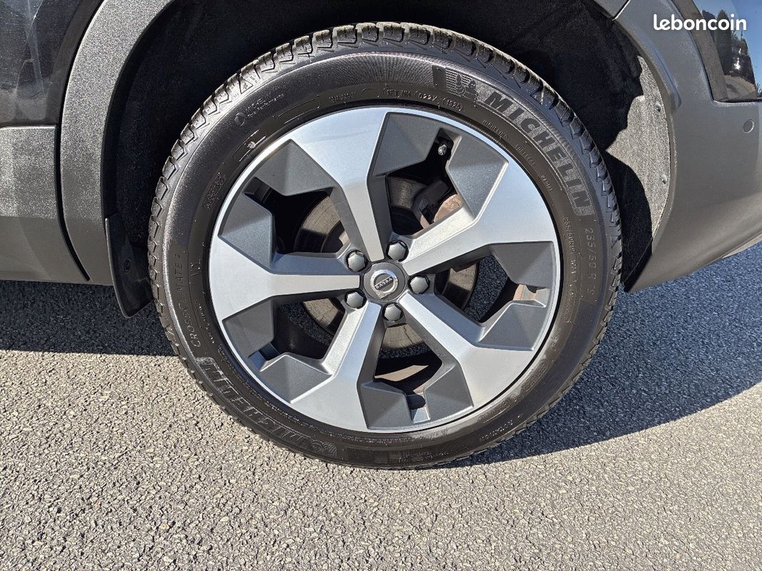 VOLVO XC40 B3 163 ch DCT7 Ultra (image 11)