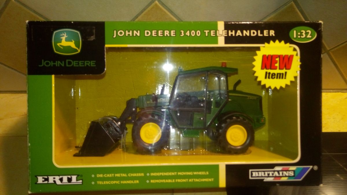 Tracteurs VALTRA miniature agricole jouet et collection