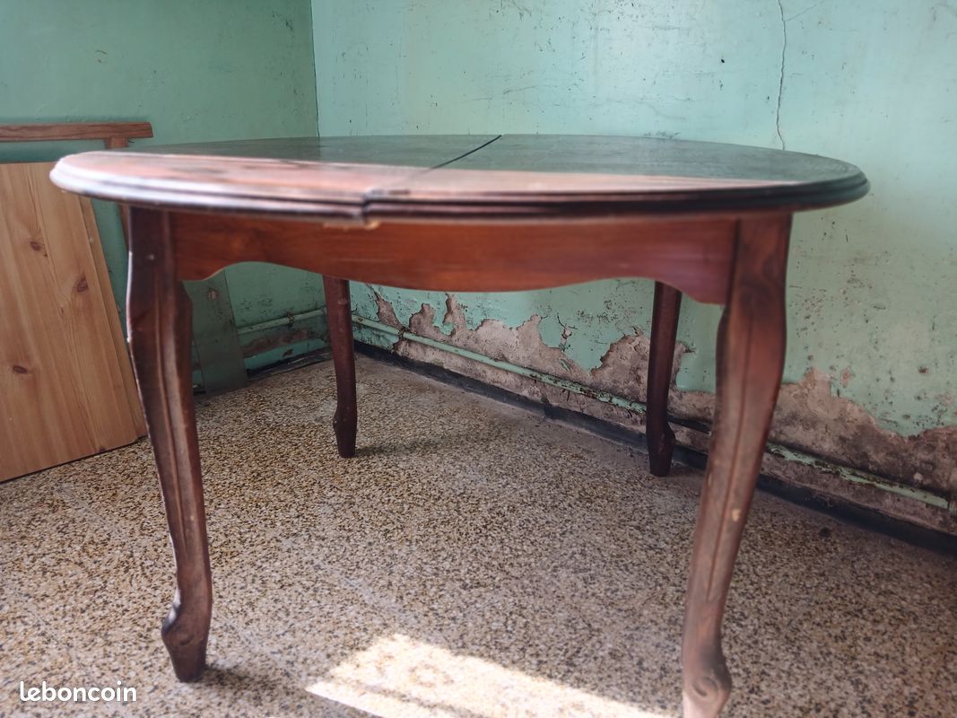 Table ronde avec extension en bois (image 3)