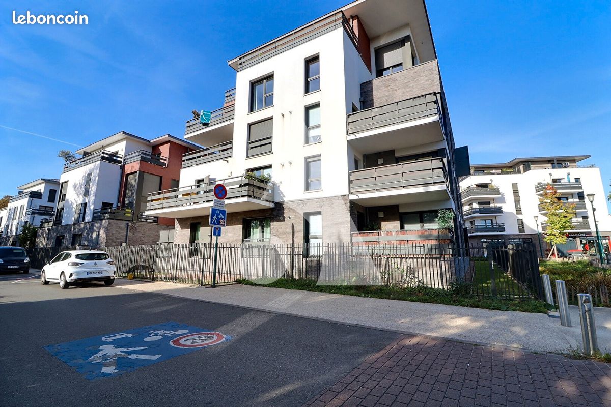 Appartement 1 pièce 33 m² · à Pontoise · 33 m² · 130 000 €
