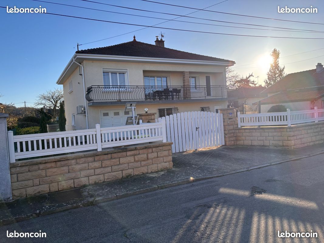 Maison 5 pièces 171 m² · à Toussieu · 171 m² · 530 000 €
