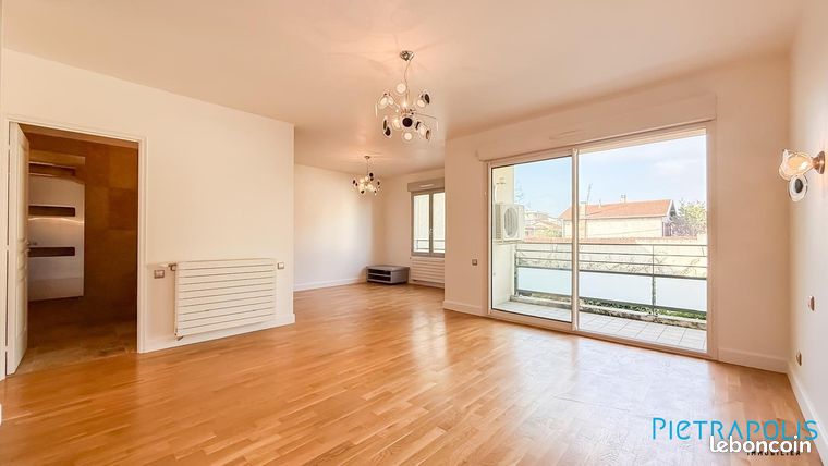 Maison de ville 6 pièces 142 m² — 11