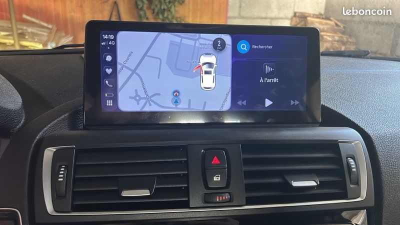 Écran CarPlay tactil (image 1)