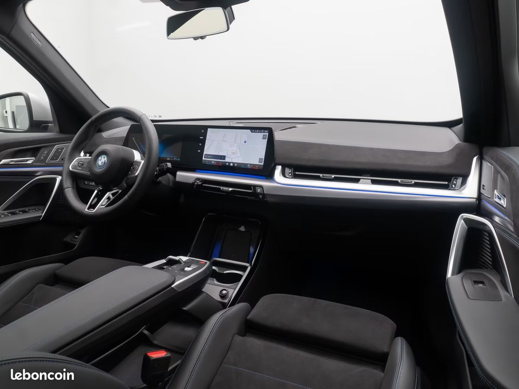 BMW X1 25e XD 245Ch M-Sport - Toit ouvrant - Sièges élec à mémoire&chauff - Sound H&K - Suspension adaptative - Accès&démarrage sans clé - Hayon élec - Alarme - Carplay&Android auto (image 9)