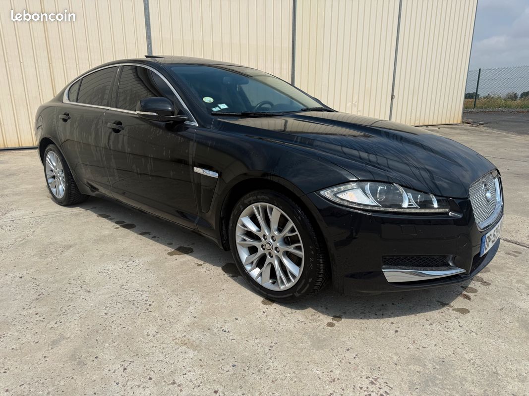 Jaguar XF 2.2 D - 200CH Luxe A (image 1)