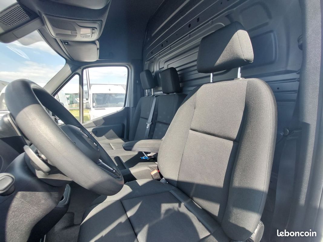 Mercedes Sprinter 314 CDI 43S fourgon rallongé (image 12)