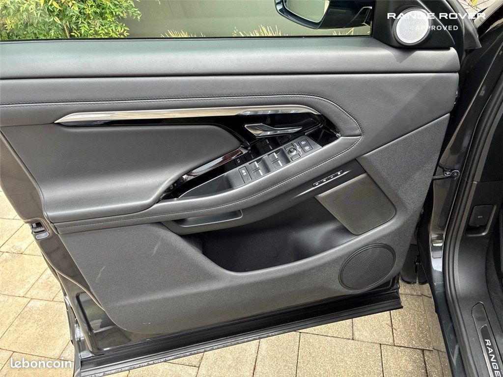 Land Rover Range Rover Evoque II MARK III P300E PHEV AWD BVA8 R-Dynamic Autobiography (image 16)