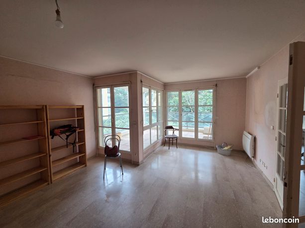 2 Pièces + Terrasse avec triple garage et cave dans la résidence du clos Monteverdi à Lyon 5e — 3