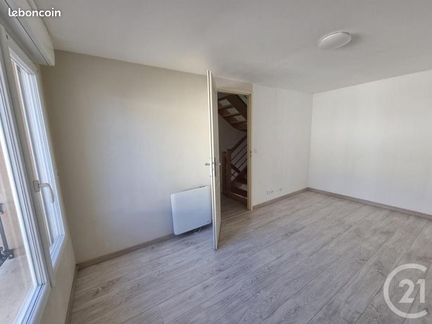 Maison a louer brie-comte-robert - 3 pièce(s) - 63 m2 - Surfyn