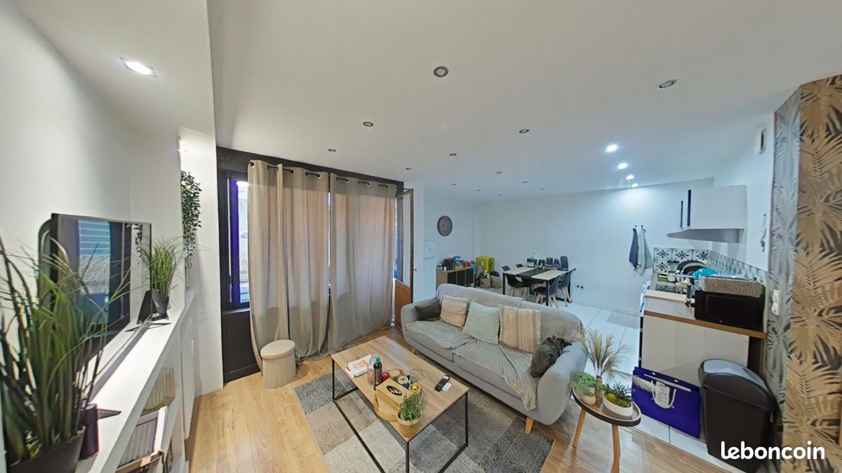Appartement 3 pièces 68 m² · à Saint-Étienne · 68 m² · 89 000 €