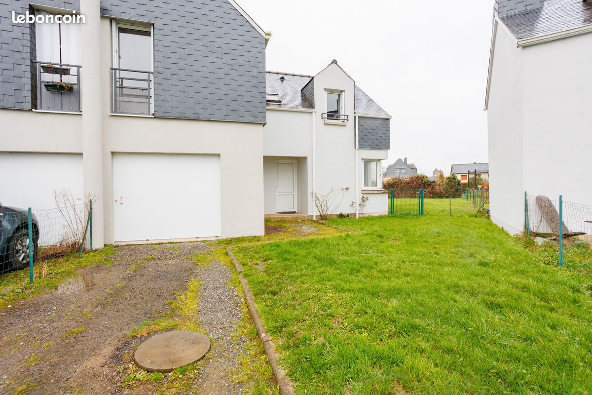 Maison 5 pièces 102 m² · à Saint-Aubin-du-Cormier · 102 m² · 195 000 €