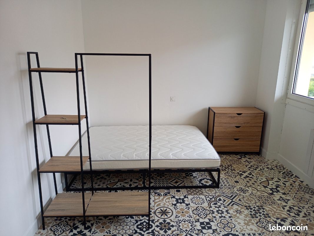 Appartement 1 pièce 17 m² · à Clermont-Ferrand · 17 m² · 550 €/mois