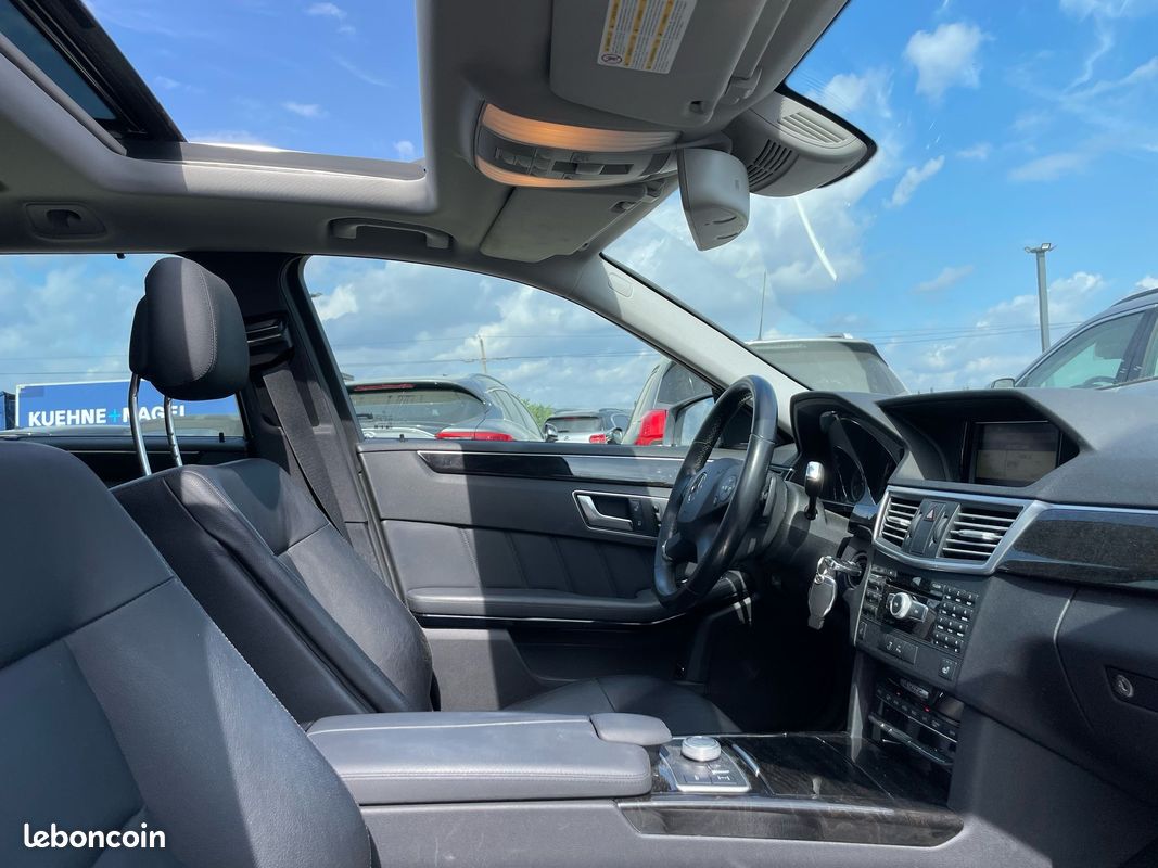 MERCEDES-BENZ Classe E Break 350 CDI BE Avantgarde Exécutive 7GTro+ 4 Matic (image 4)