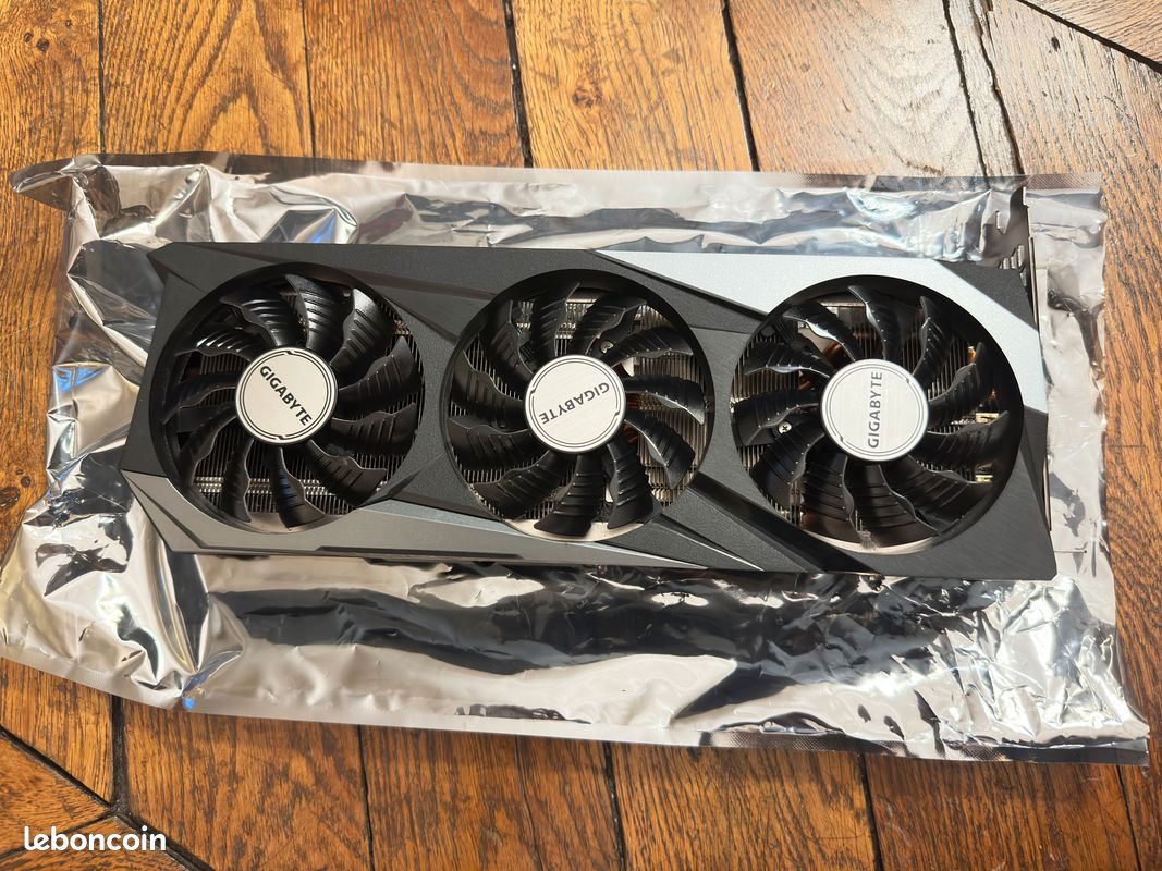 Carte graphique NVIDIA GeForce RTX 3070 Gigabyte Gaming OC 8GB – Parfait état (image 3)