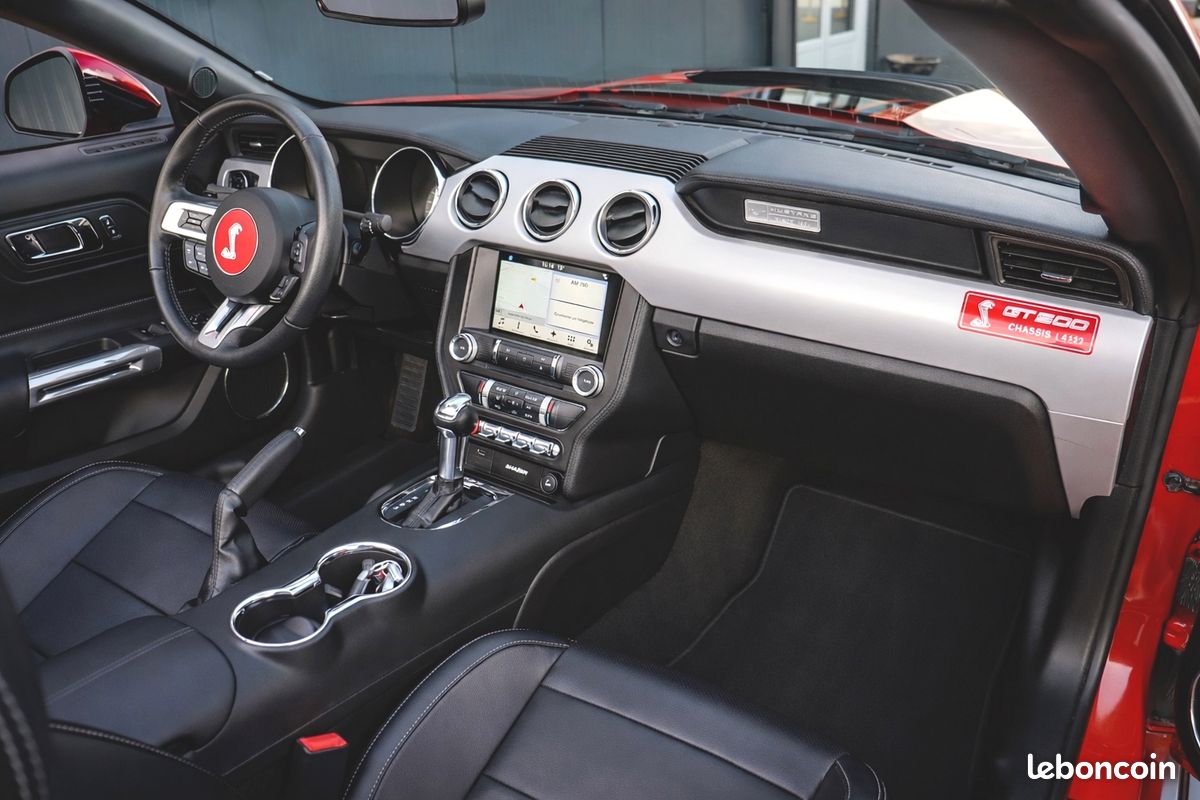 Ford Mustang Cabriolet V8 GT 5.0l - 421cv BVA6 - Look Shelby GT 500 – Full options – Jantes 20’ – Hifi Shaker + caisson basse coffre – Pack Individual – Pack Confort – Pack Sécurité – Garantie 1 an (image 12)