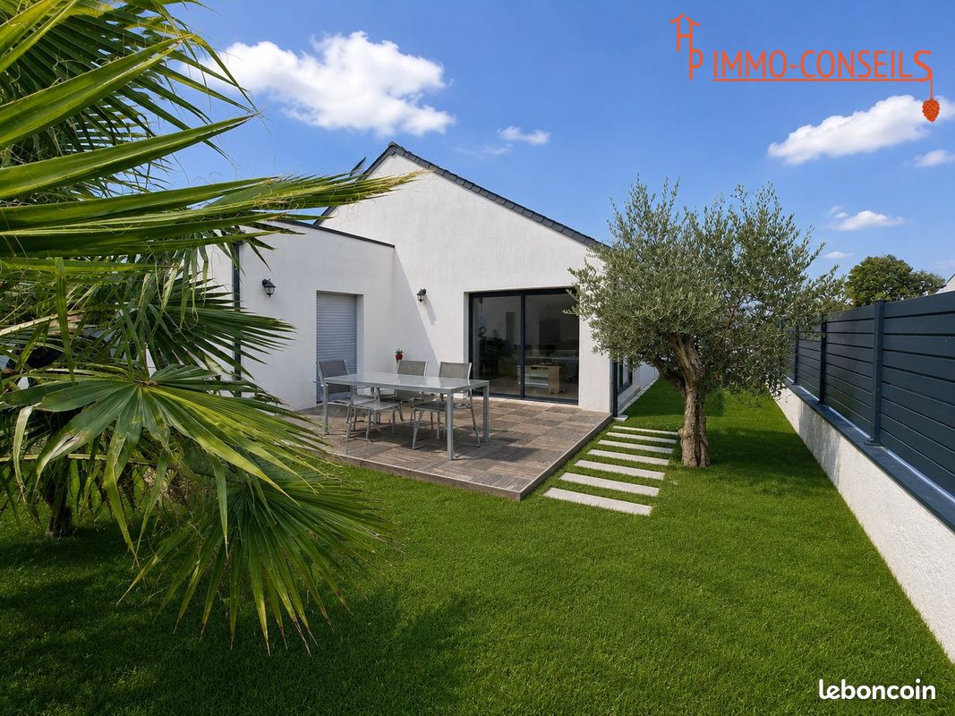 Maison 5 pièces 144 m² · à Notre-Dame-des-Landes · 144 m² · 356 660 €