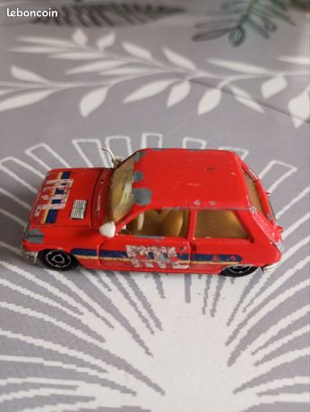 La Renault 5 Turbo rouge en miniature Majorette au 1/53e