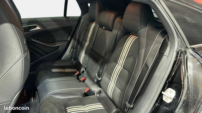Mercedes CLA SHOOTING BRAKE 250 FASCINATION 7G-DCT (image 14)