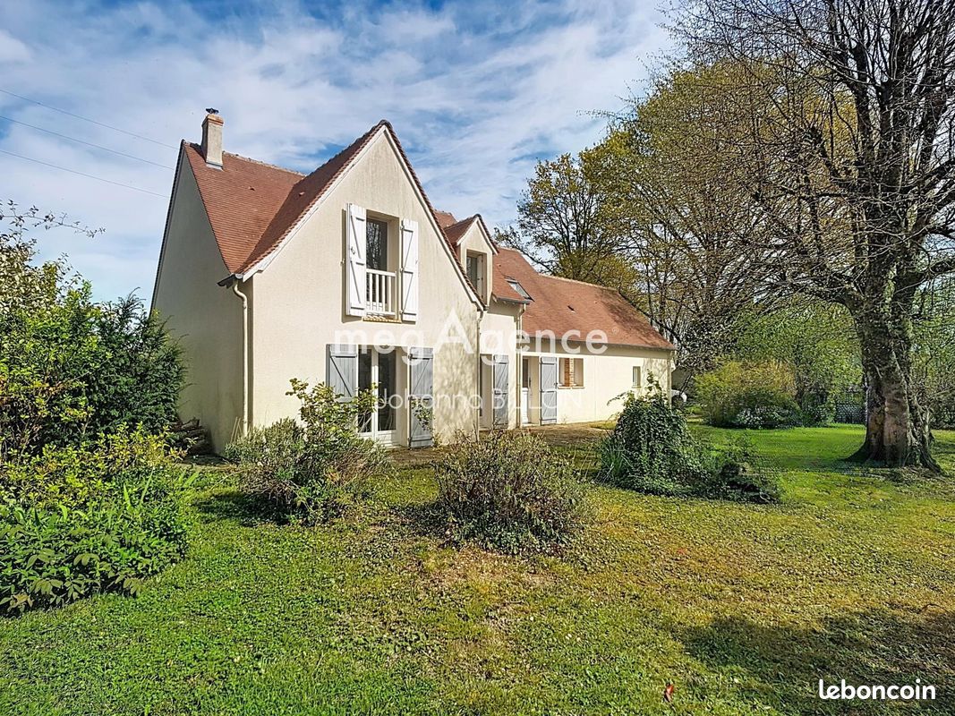 Maison 5 pièces 153 m² · à Charentilly · 153 m² · 299 990 €