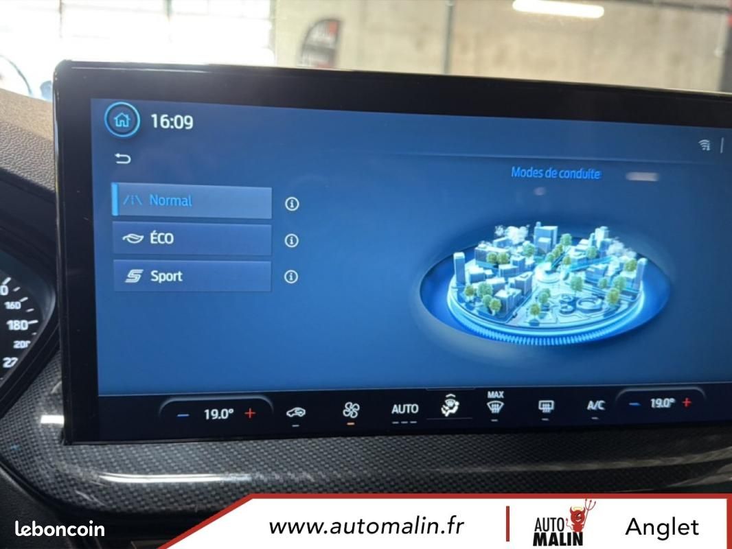 Ford Focus 1.5 EcoBlue 115 Powershift ST-Line X - 5P (image 40)