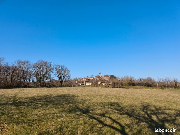 Terrain 12727 m² Parisot