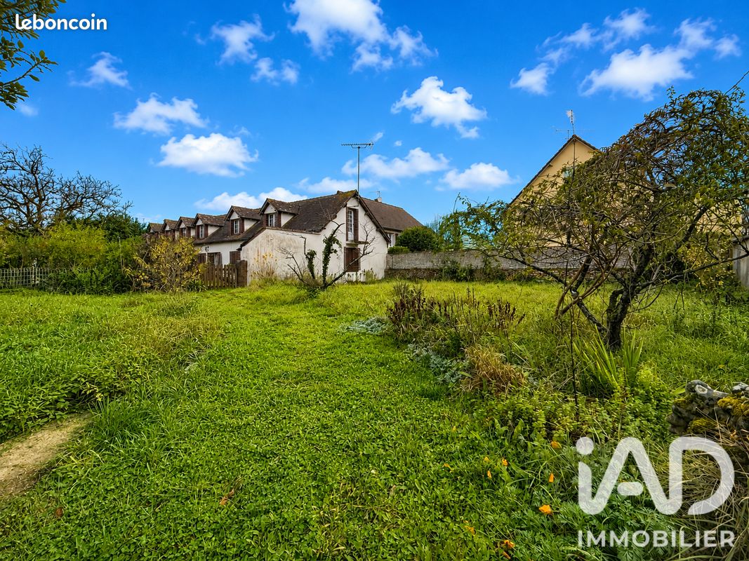 Maison 10 pièces 170 m² · à Saint-Georges-sur-Eure · 170 m² · 234 900 €