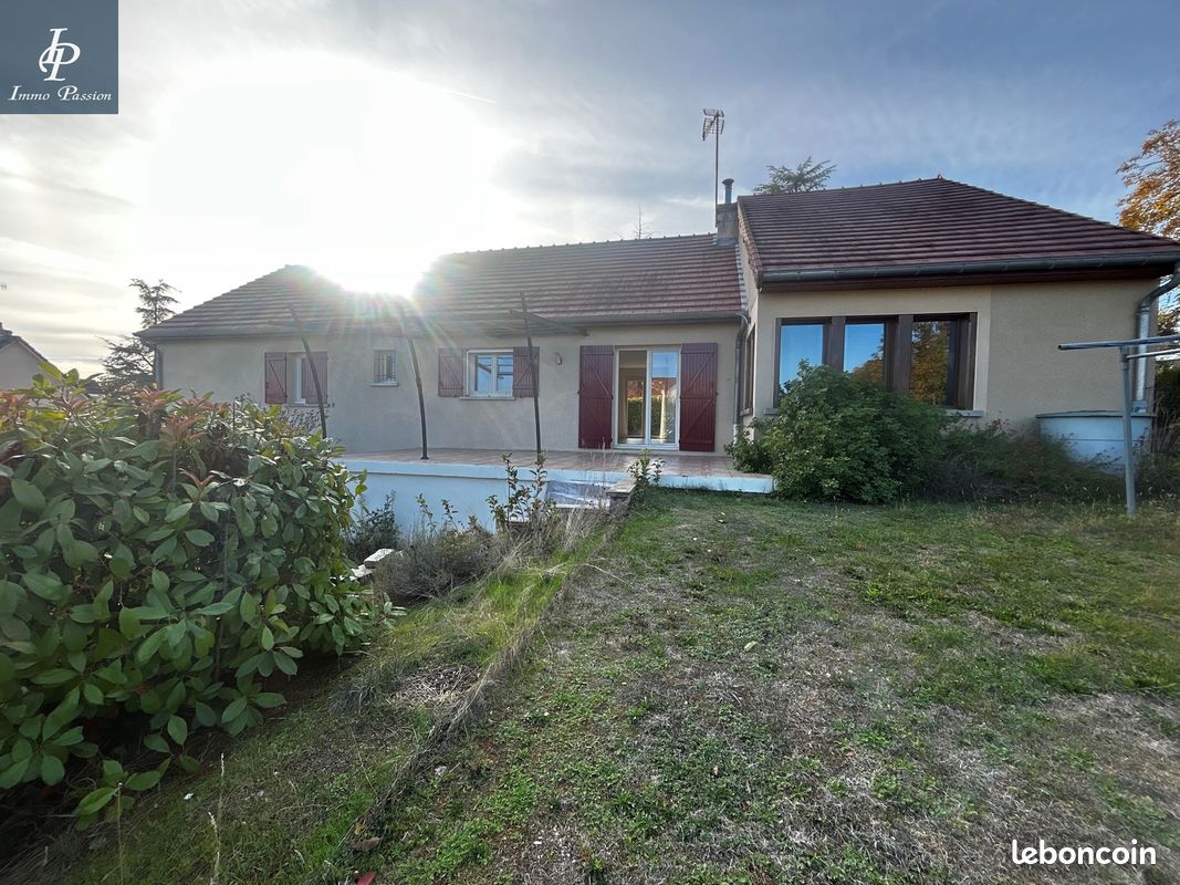 Maison 7 pièces 174 m² · à Belleneuve · 174 m² · 368 000 €