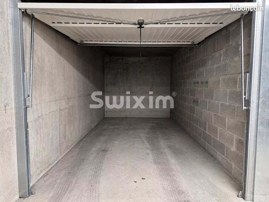 Parking 1 pièce 14 m² · à Divonne-les-Bains · 14 m² · 25 000 €