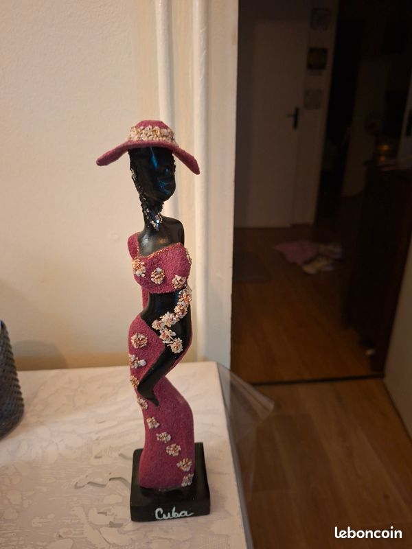 ​Statuette "Élégance Cubaine" – L’âme des Caraïbes (image 1)
